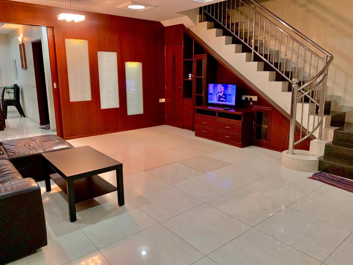 Awani Homestay Seberang Jaya Permatang Janggus Extérieur photo